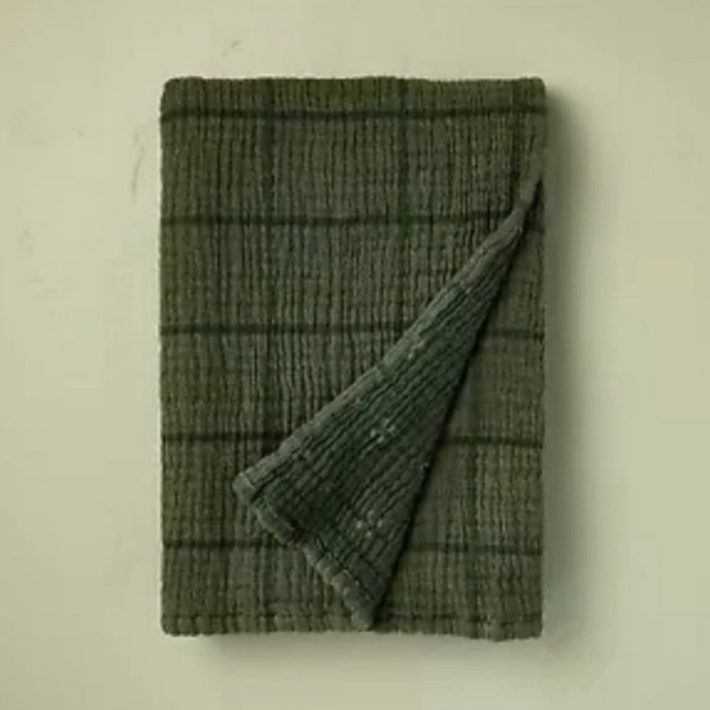 Hearth & Hand Magnolia Grid Matelassé Throw Blanket Dark Green Navy Blue NEW